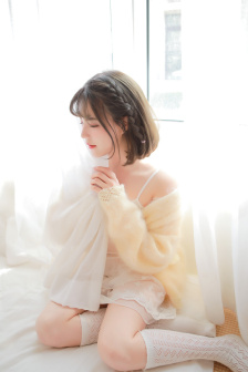 年轻的小姨子